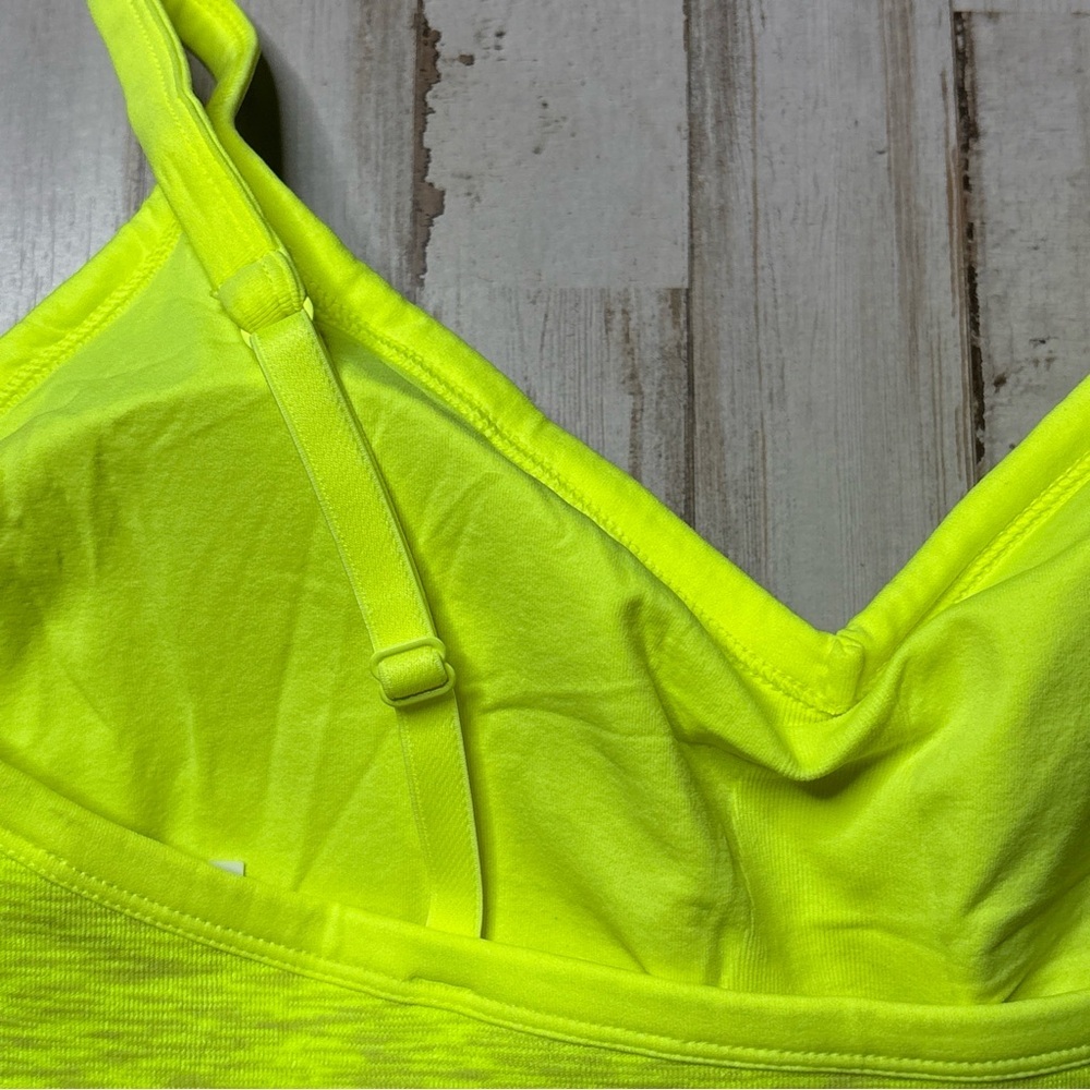 Old Navy Active 2X Womens Activewear Top Sports Bra Neon Built In Bra - Picture 9 of 15